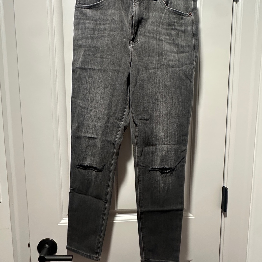 Express Gray Distressed Cropped Skinny Jeans